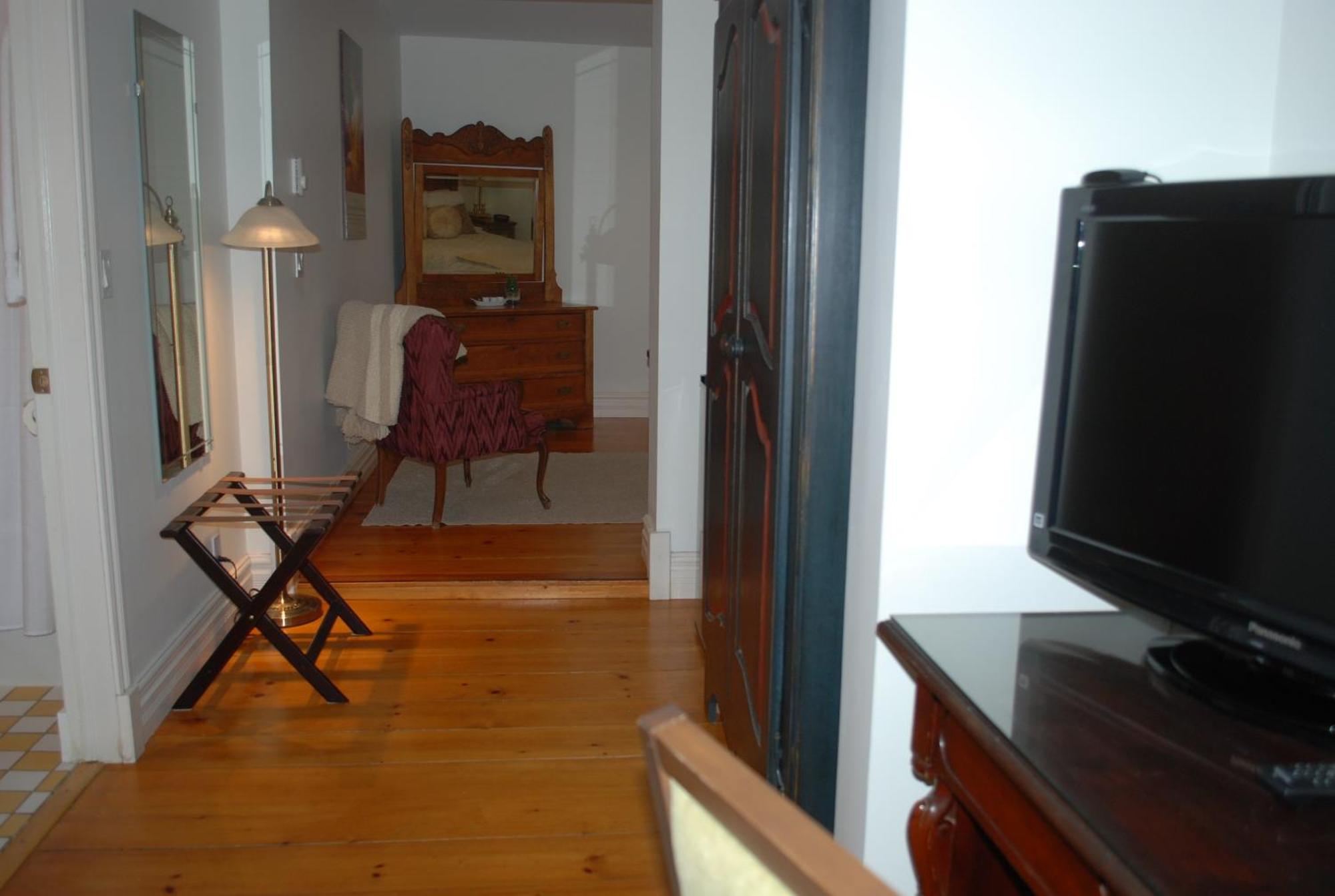 Auberge Knowlton Lac-Brome Exterior foto